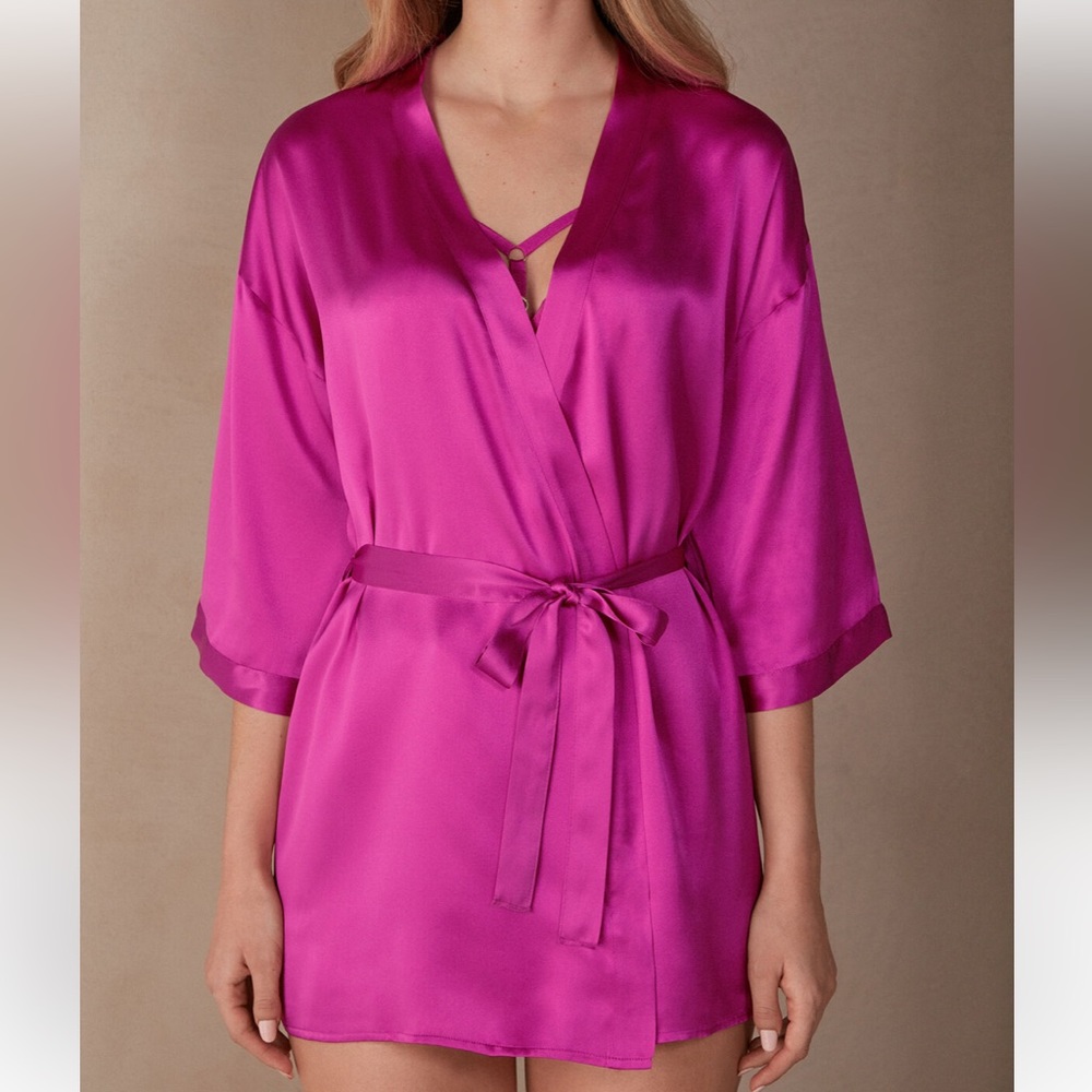 intimissimi Hot Pink Satin Short Wrap Robe